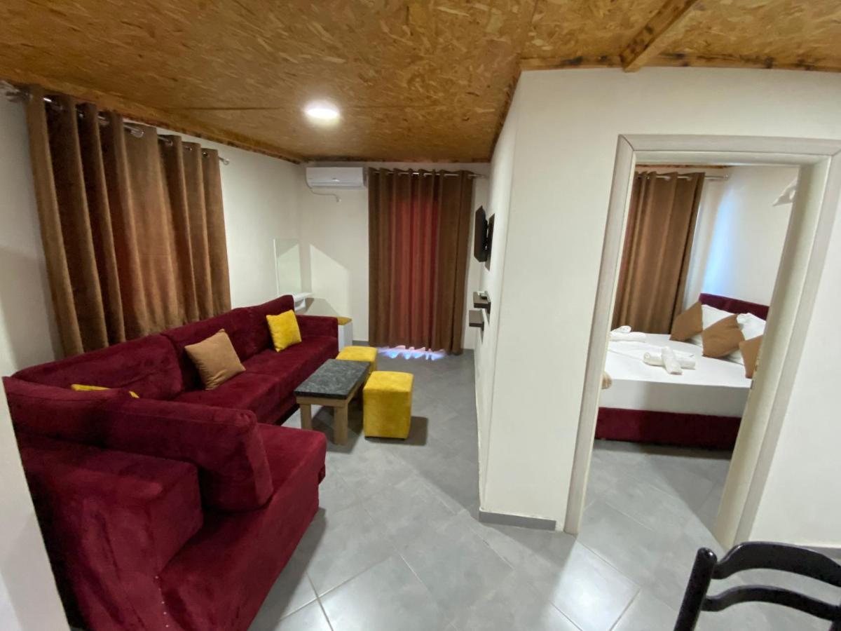 Full Moon Apartments Ксамил Екстериор снимка