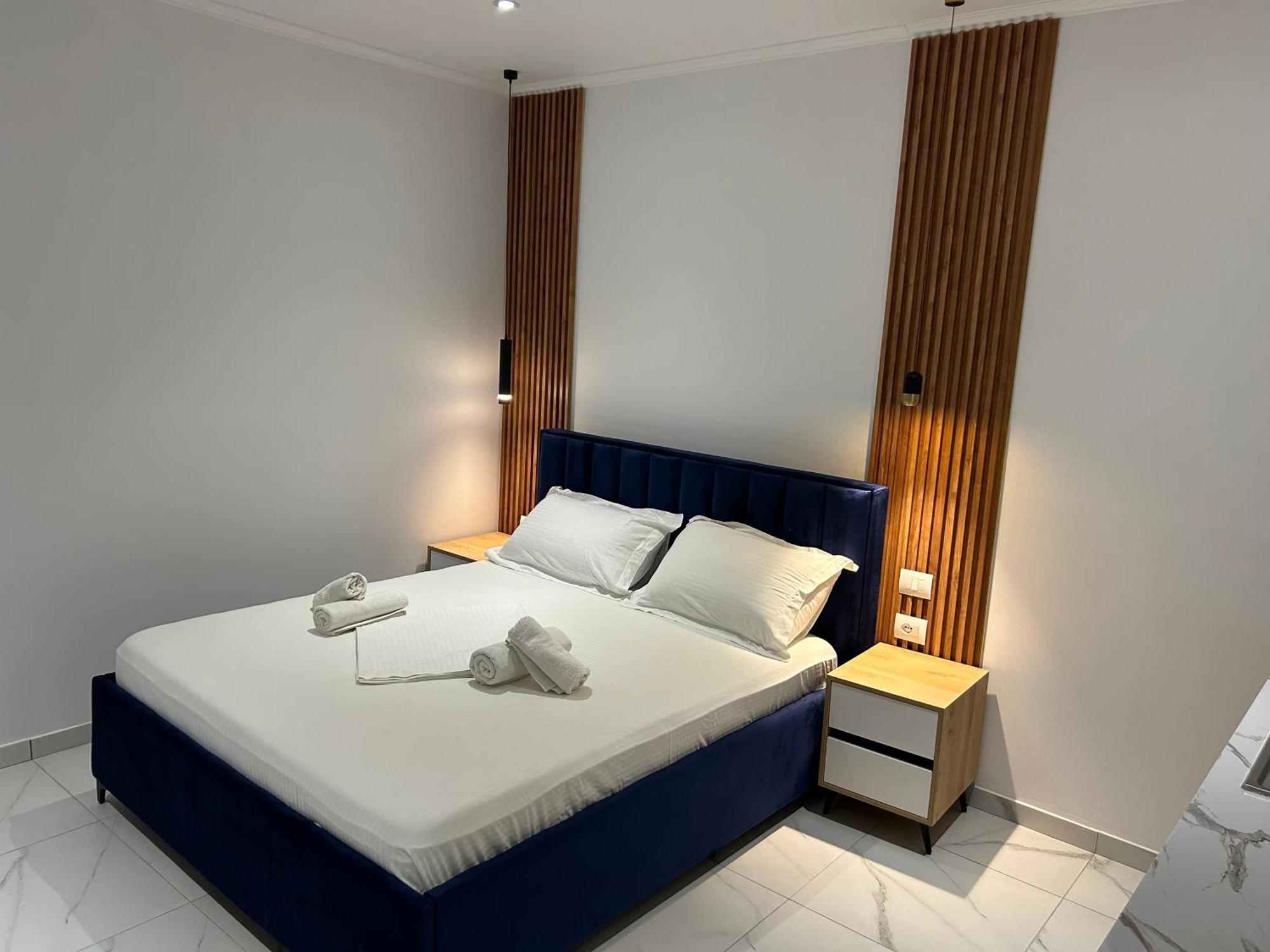 Full Moon Apartments Ксамил Екстериор снимка