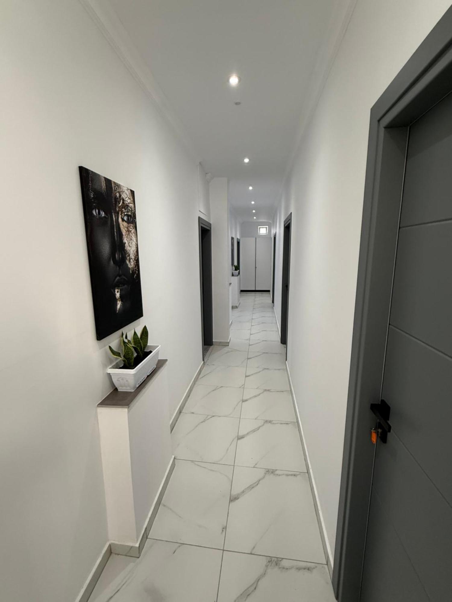 Full Moon Apartments Ксамил Екстериор снимка